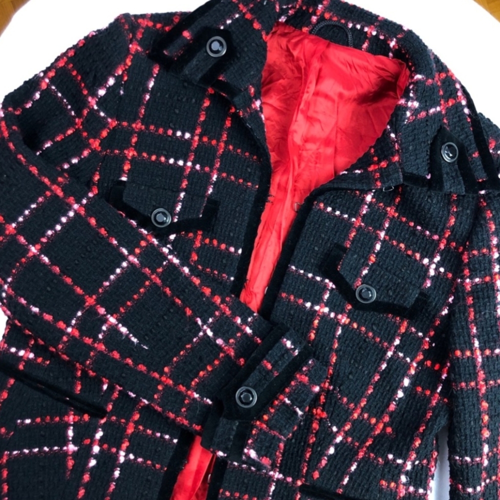 Red & Black Tweed Fitted Blazer ❤️🖤